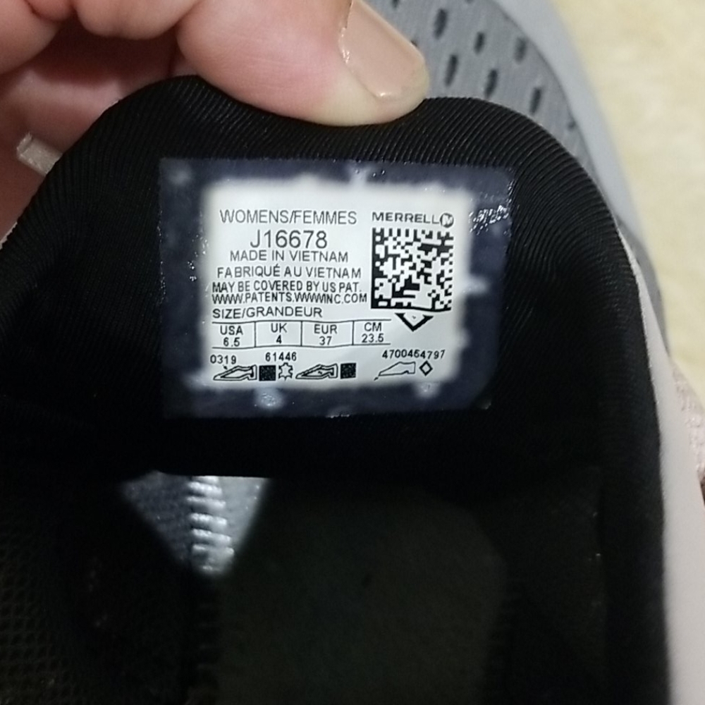 Merrell shoes - Picture 4 of 4